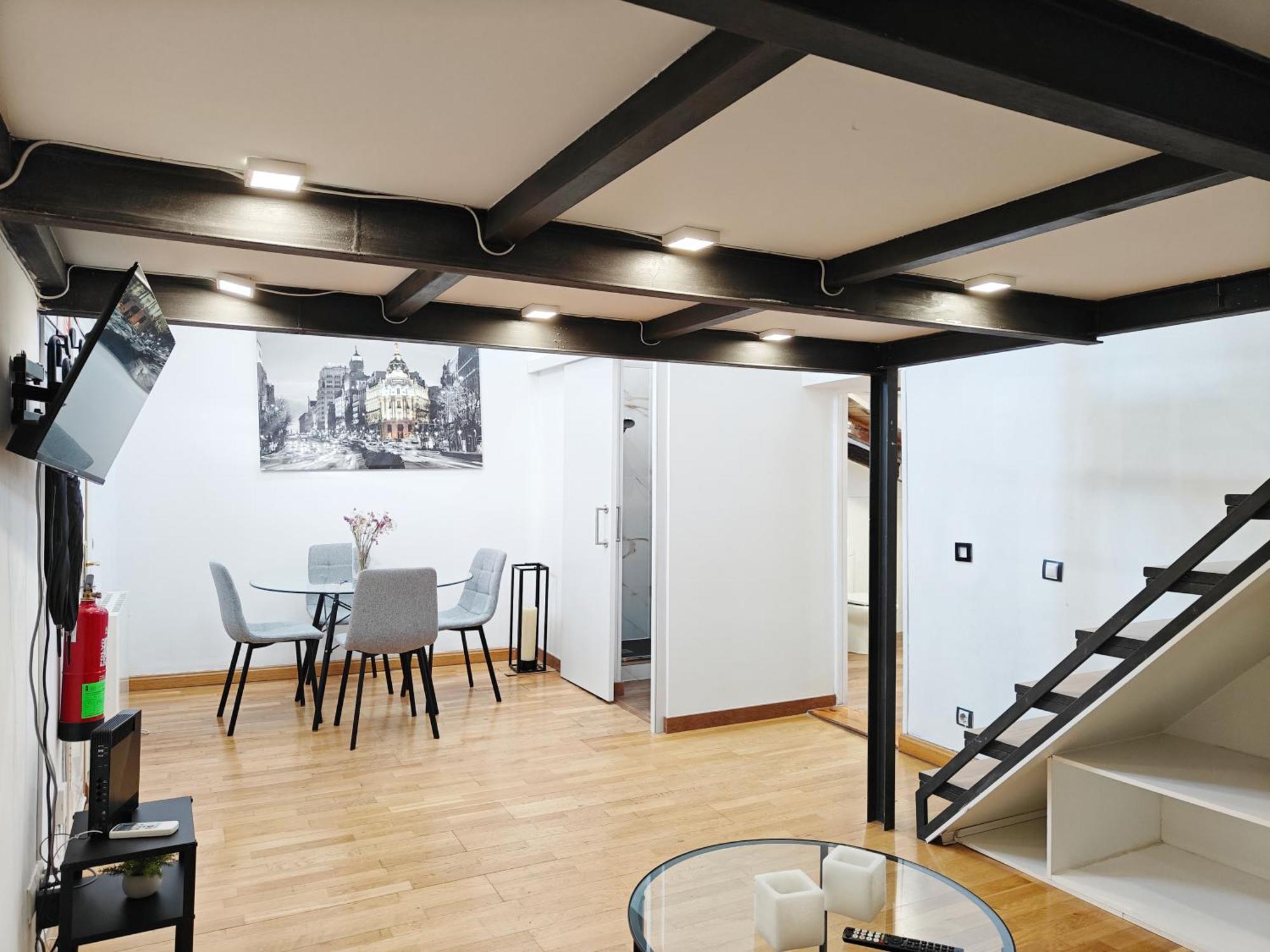 Appartamento Fuencarral Madrid Esterno foto